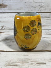 Load image into Gallery viewer, Bee Hive Tumbler