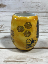 Load image into Gallery viewer, Bee Hive Tumbler